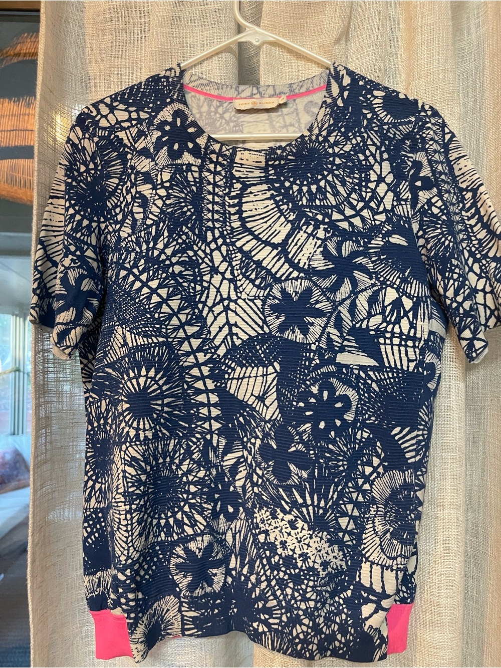 Tory Burch Navy & White Floral Lace-Print Short Sleeve Tee with Pink Trim